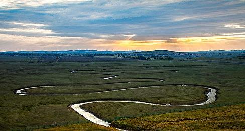 12 月 15 日至 12 月 19 日期间，在《FIFA 23》中免费体验 FIFA World 